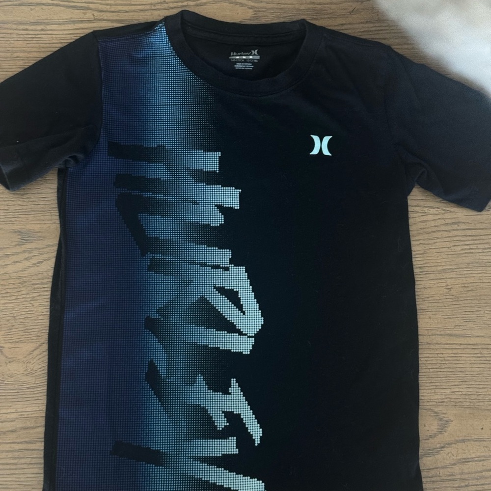 Hurley Kids Black and Blue Graphic T-Shirt Performance youth XL surf skate beach